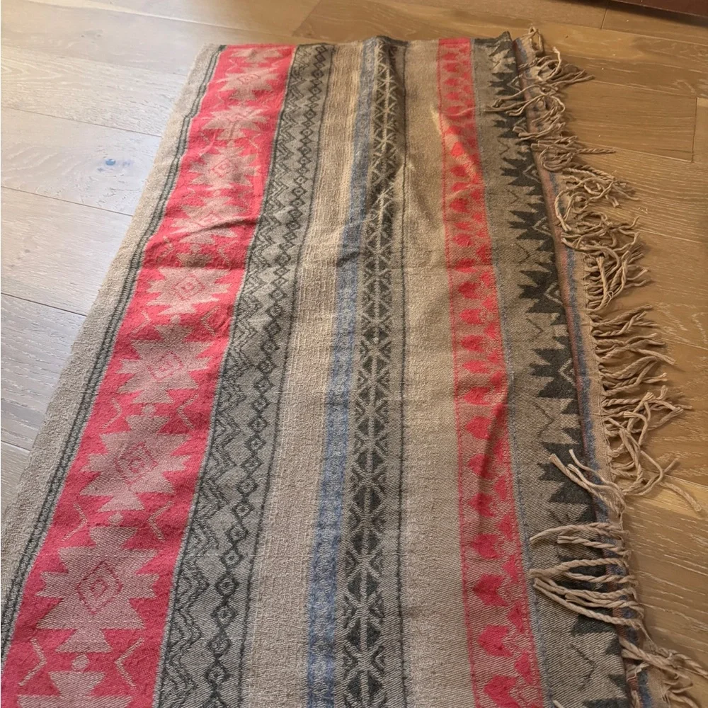 Woollen shawl - 6ft length and 3ft width